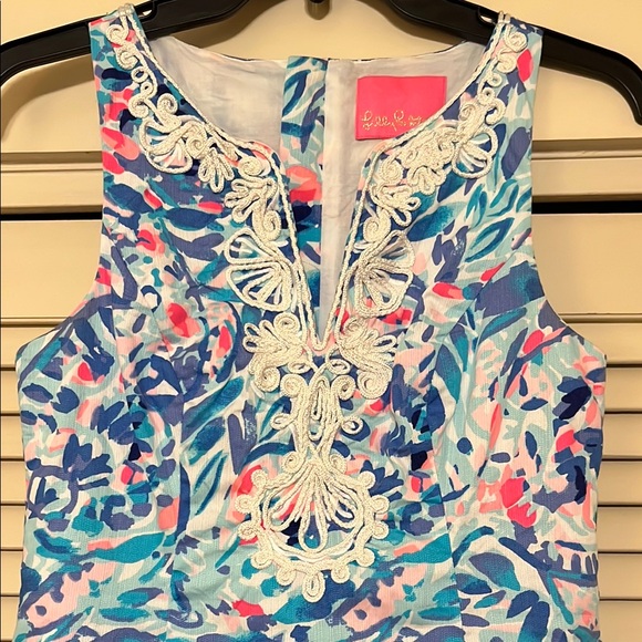 Lilly Pulitzer Blue and White Halter Sheath Mini Dress - Picture 5 of 7